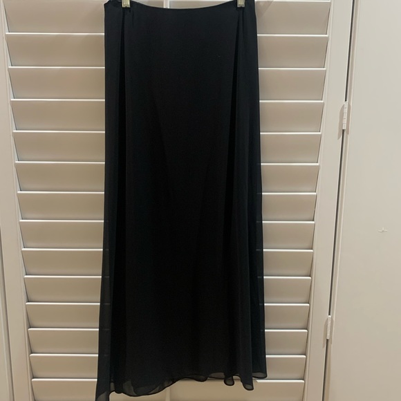 Alex Evenings Chiffon Skirt - Picture 2 of 2